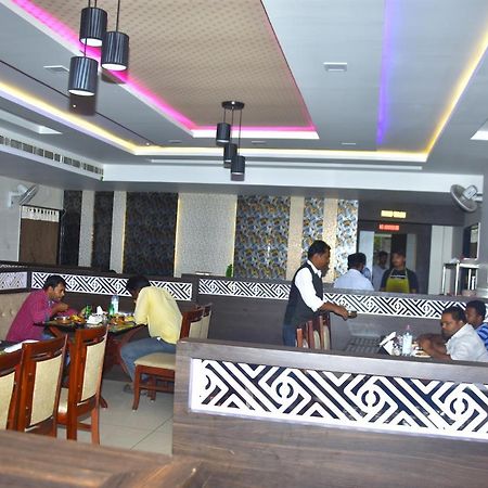 Hotel Pagadala Grand Residency Bāpatla Exterior foto