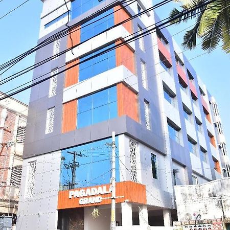 Hotel Pagadala Grand Residency Bāpatla Exterior foto